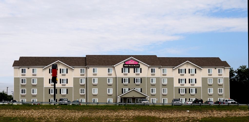 Woodspring Suites 基林 外观 照片